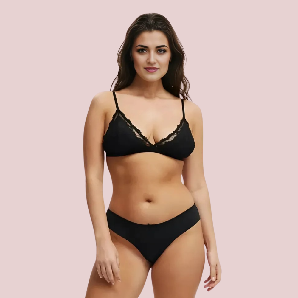 Curve Hug Intimate Set